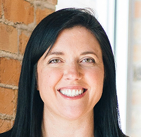 Sophie Hartwell, directrice du support client, portrait
